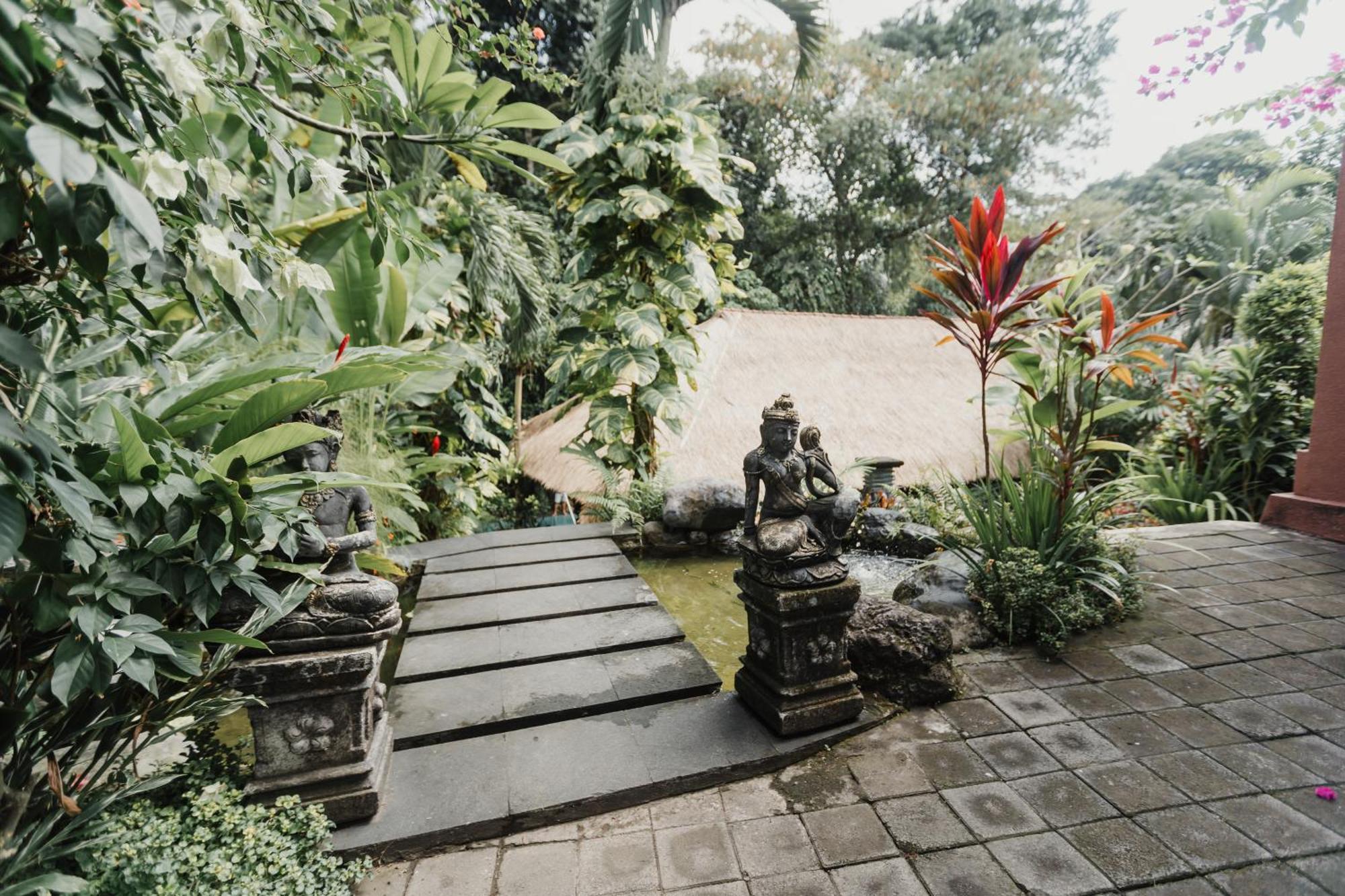 Maylie Bali Villa & Bungalows Canggu  Exterior photo